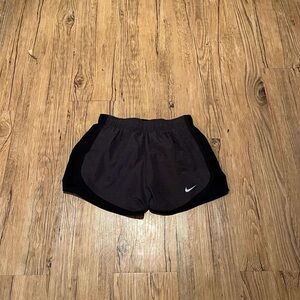 Nike black and grey shorts #nike #shorts